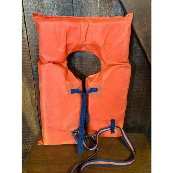 Vintage Kent Sporting Goods Co Life Jacket Life Preserver KF-1 Universal 30"-52" - Picture 1 of 3